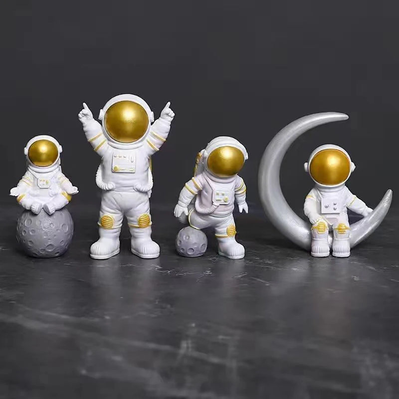 4 pcs Astronauta